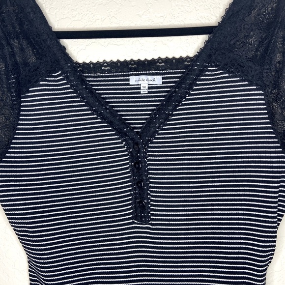 White Birch Bodysuit Black/White Stripes Lace Short Sleeve Women’s 1X - Picture 3 of 9